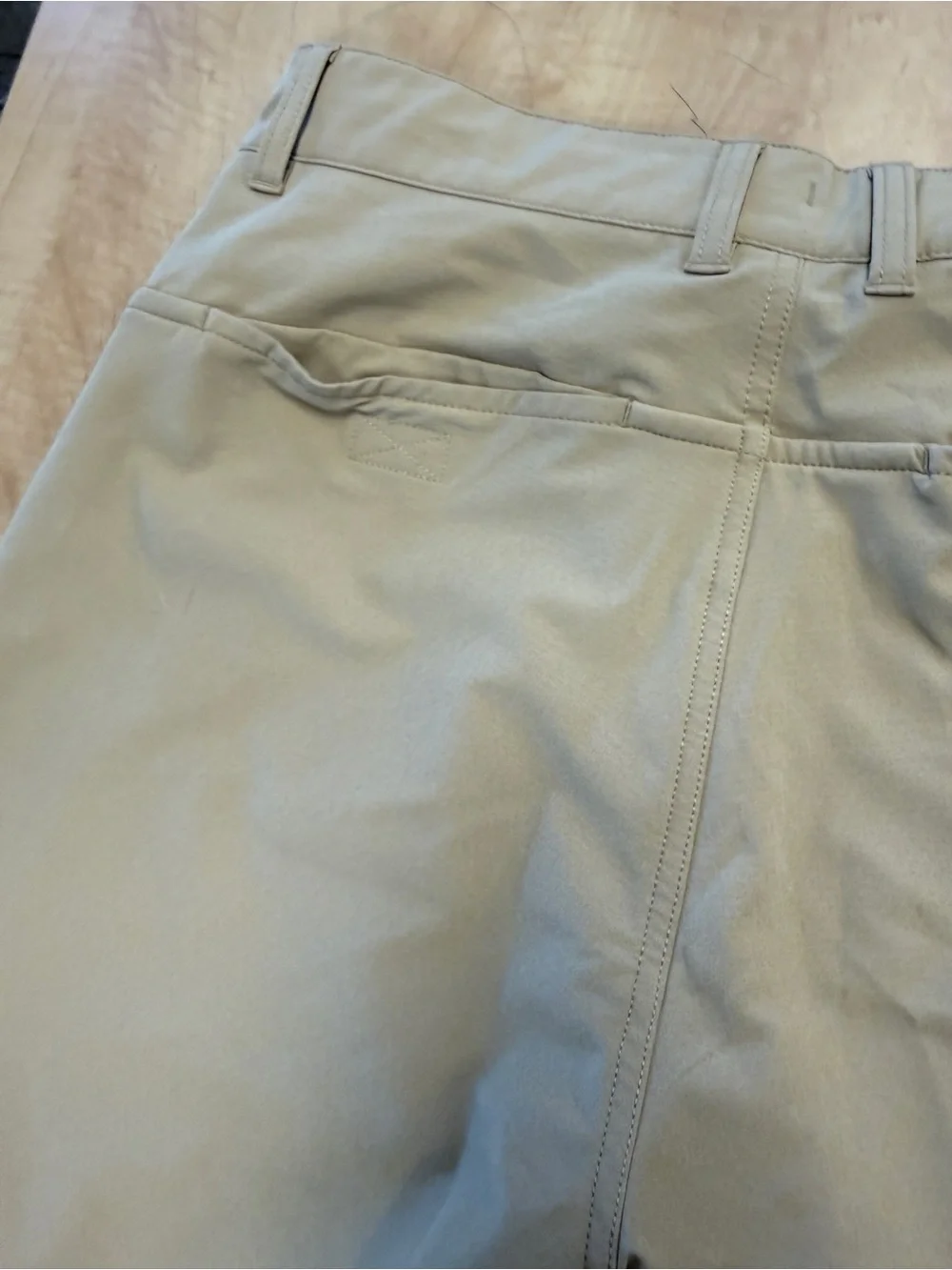 The North Face Hiking Shorts Men 32 Tan   Zipper Pocket Active